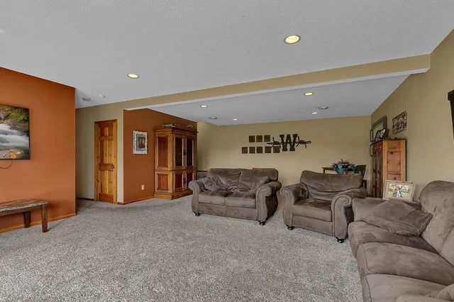 $1,100,000 | 68157 340th Street, Watkins, MN 55389