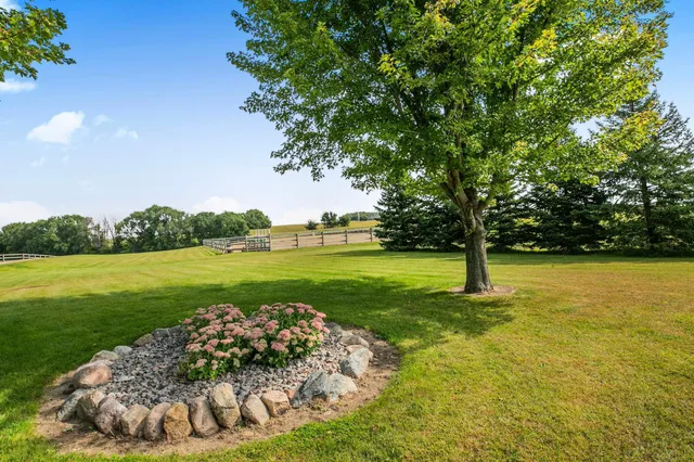 $1,100,000 | 68157 340th Street, Watkins, MN 55389