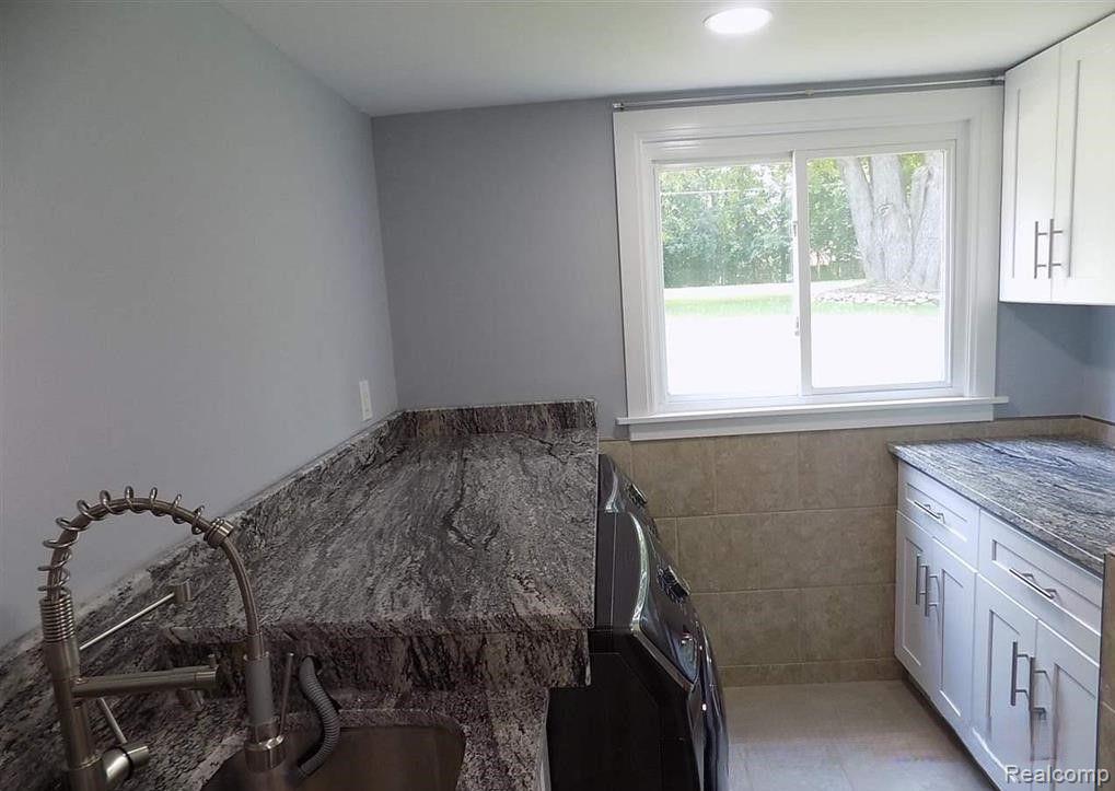 3350 Adams Road Troy, MI 48084 - Photo 15 of 21 Gallery Image 15