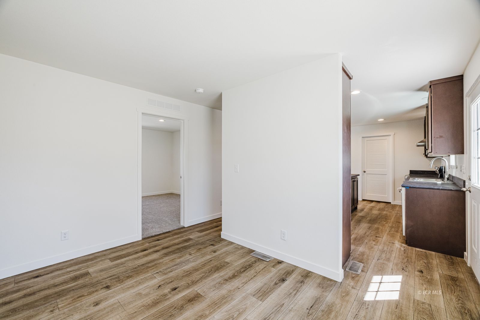 2155 McClellan Avenue Spring Creek, NV 89815 - Photo 17 of 26