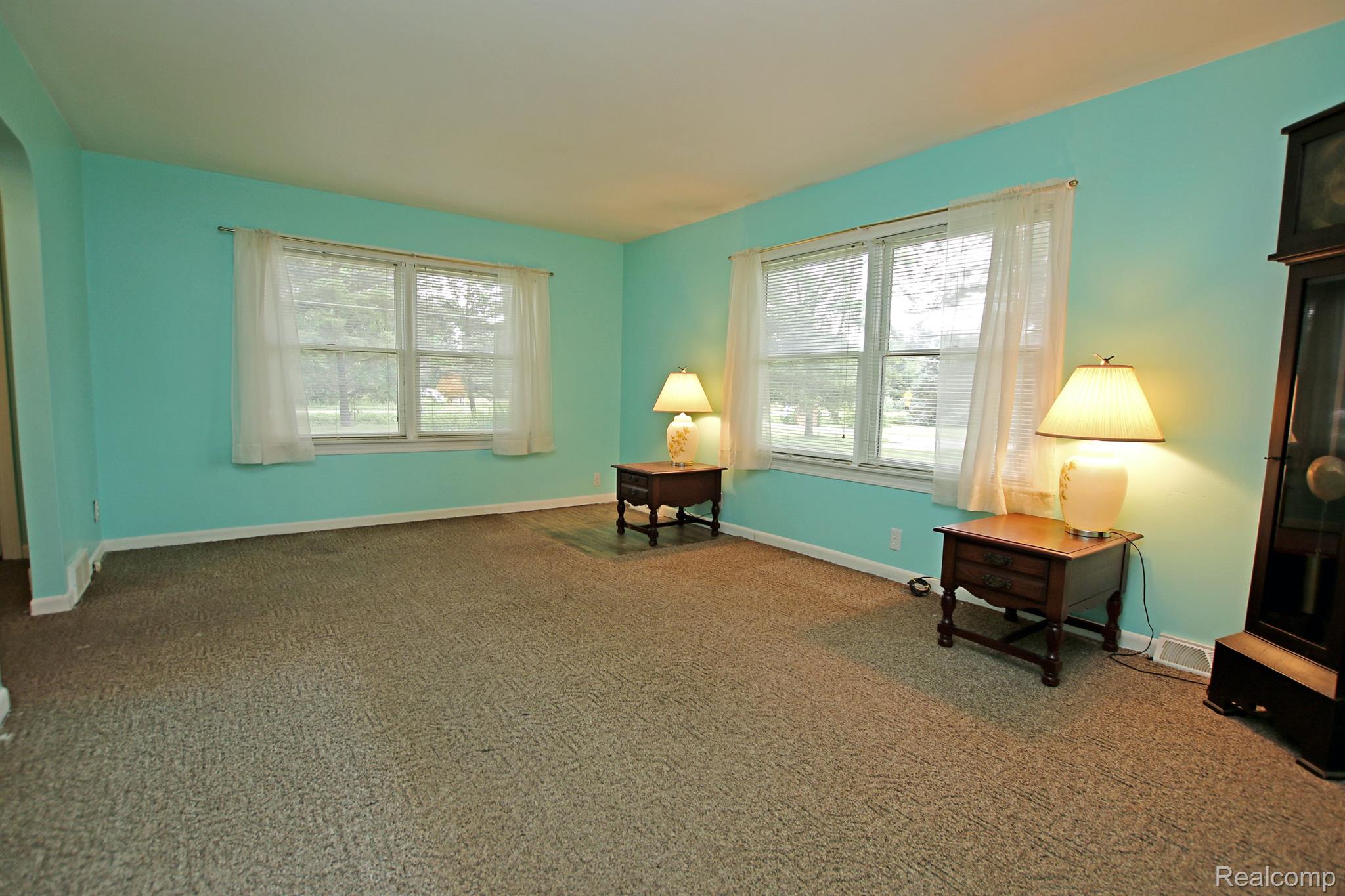 985 North Baldwin Road Oxford, MI 48371 - Photo 8 of 50 Gallery Image 8