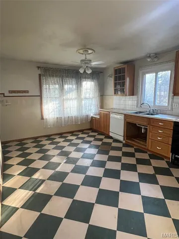 $297,565 | 1210 Ruth Drive, Kirkwood, MO 63122