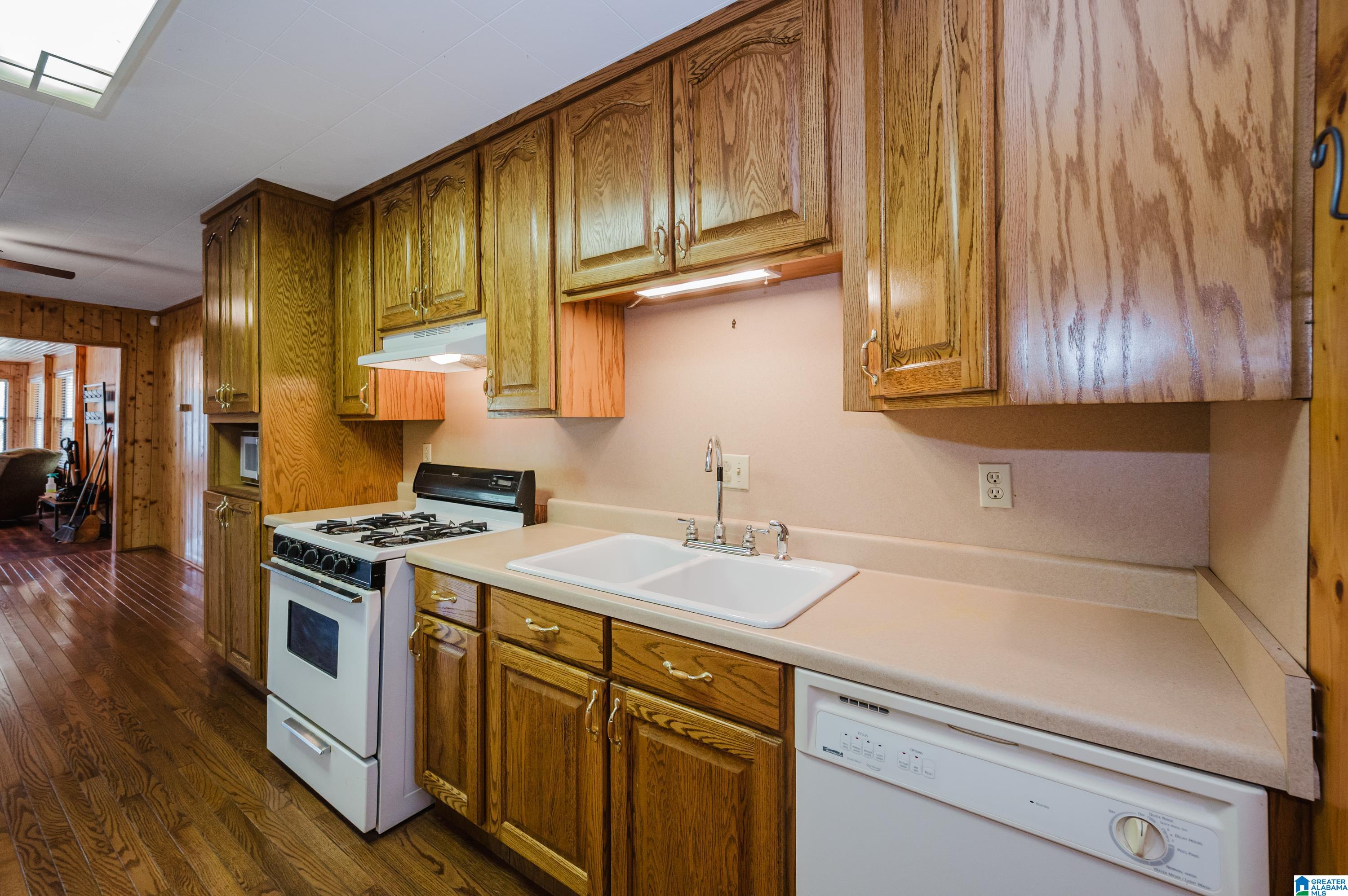 76 Skeeter Creek Road Cordova, AL 35550 - Photo 12 of 50