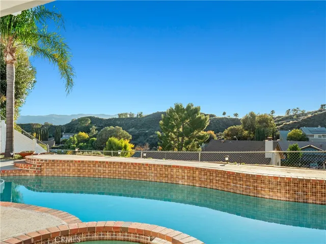 $899,999 | 23208 Cuervo Drive, Valencia, CA 91354