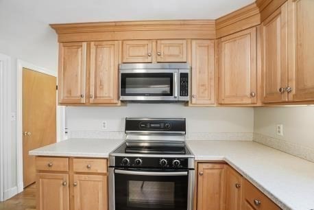 8 Castle Road Millis, MA 02054 - Photo 13 of 41
