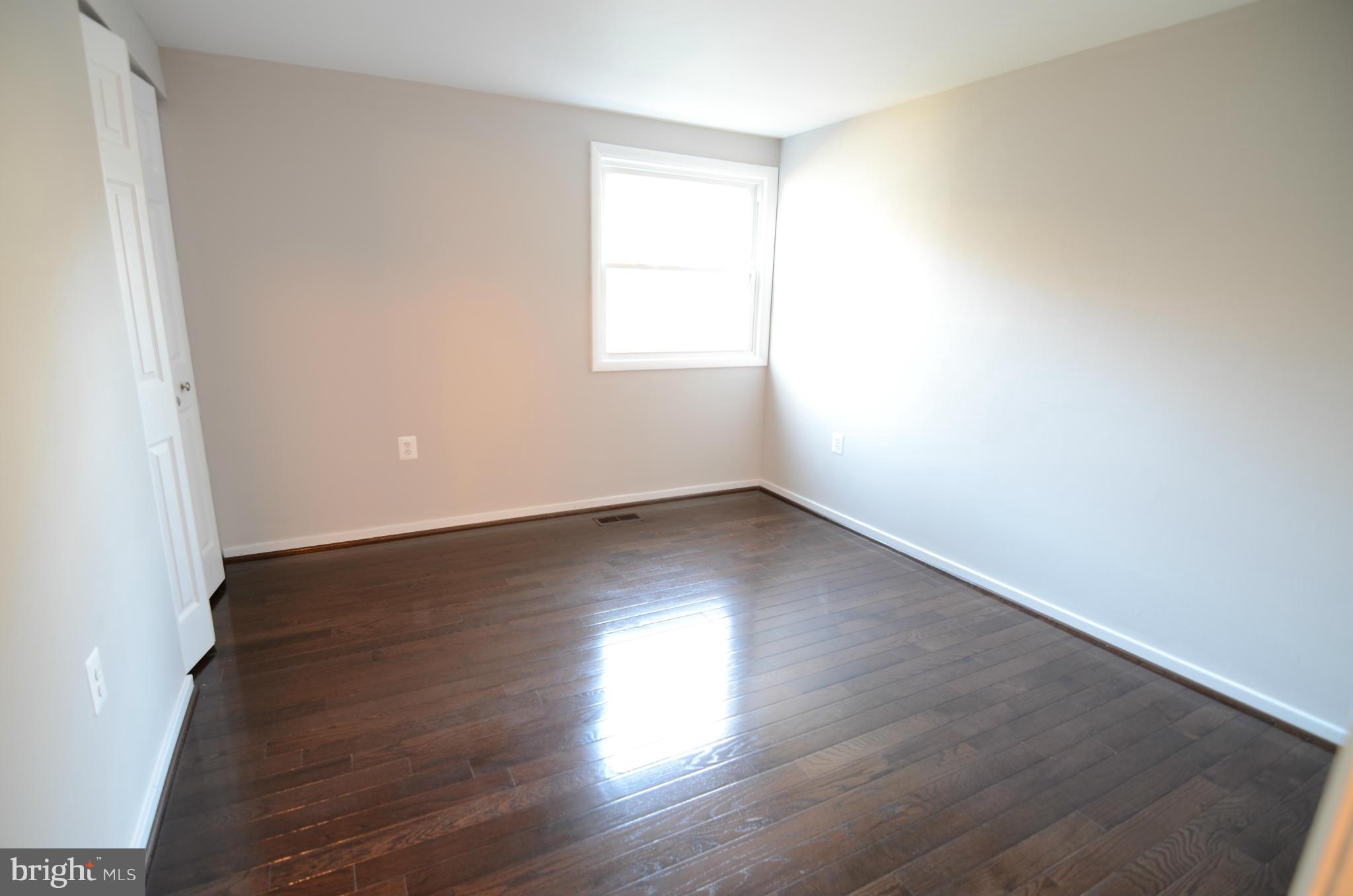2313 Old Trail Drive Reston, VA 20191 - Photo 16 of 30 Bedroom 3