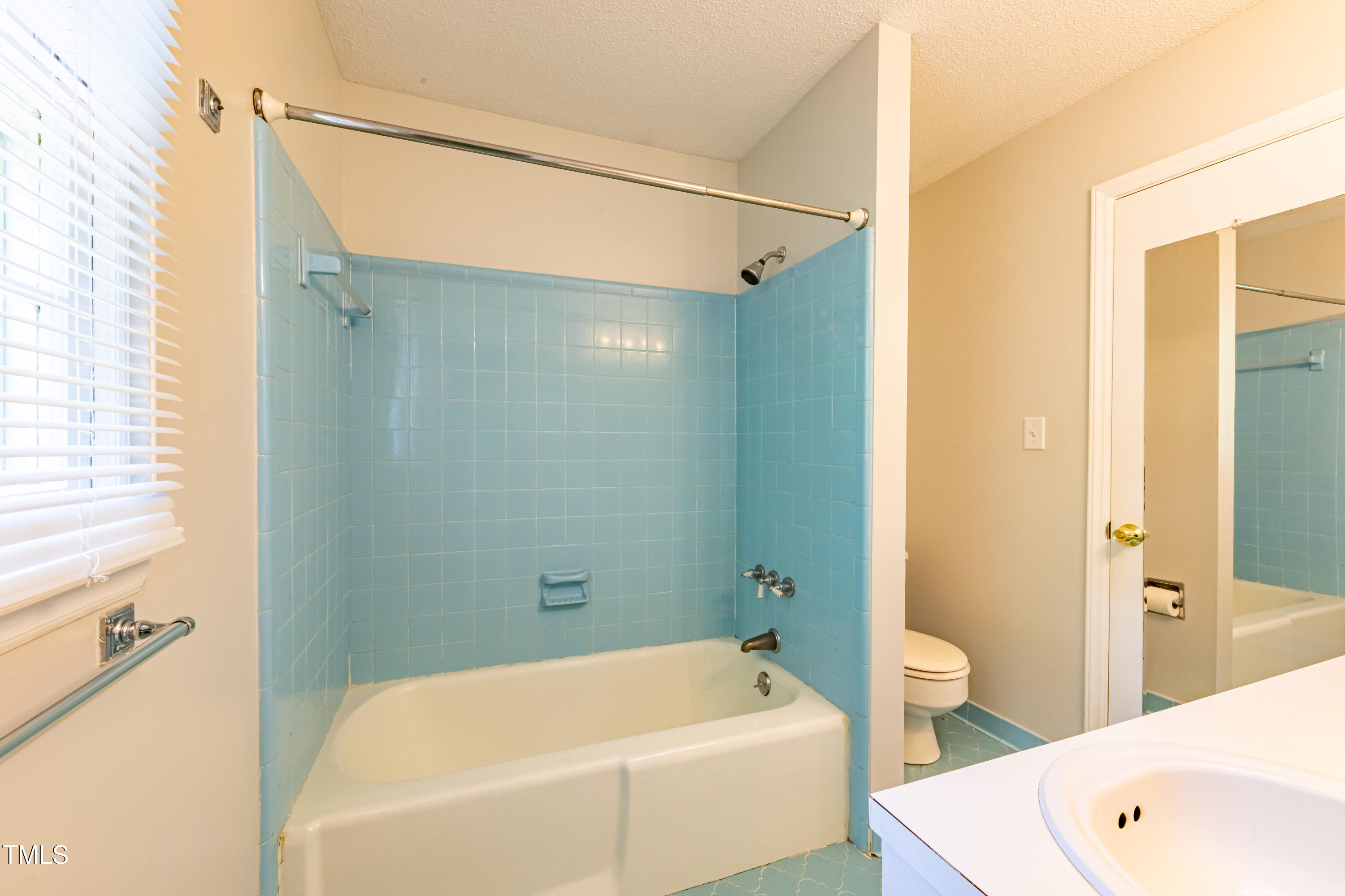 1500 Prisma Court Raleigh, NC 27612 - Photo 15 of 26 2E6A0132-HDR