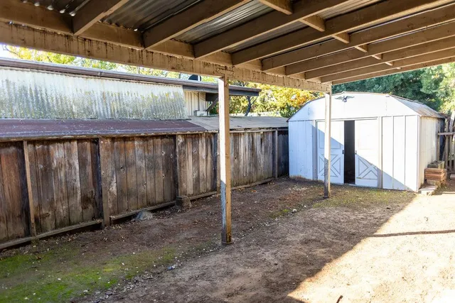 a view of a house with a outdoor space