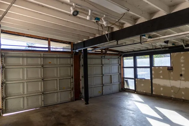 a view of a garage