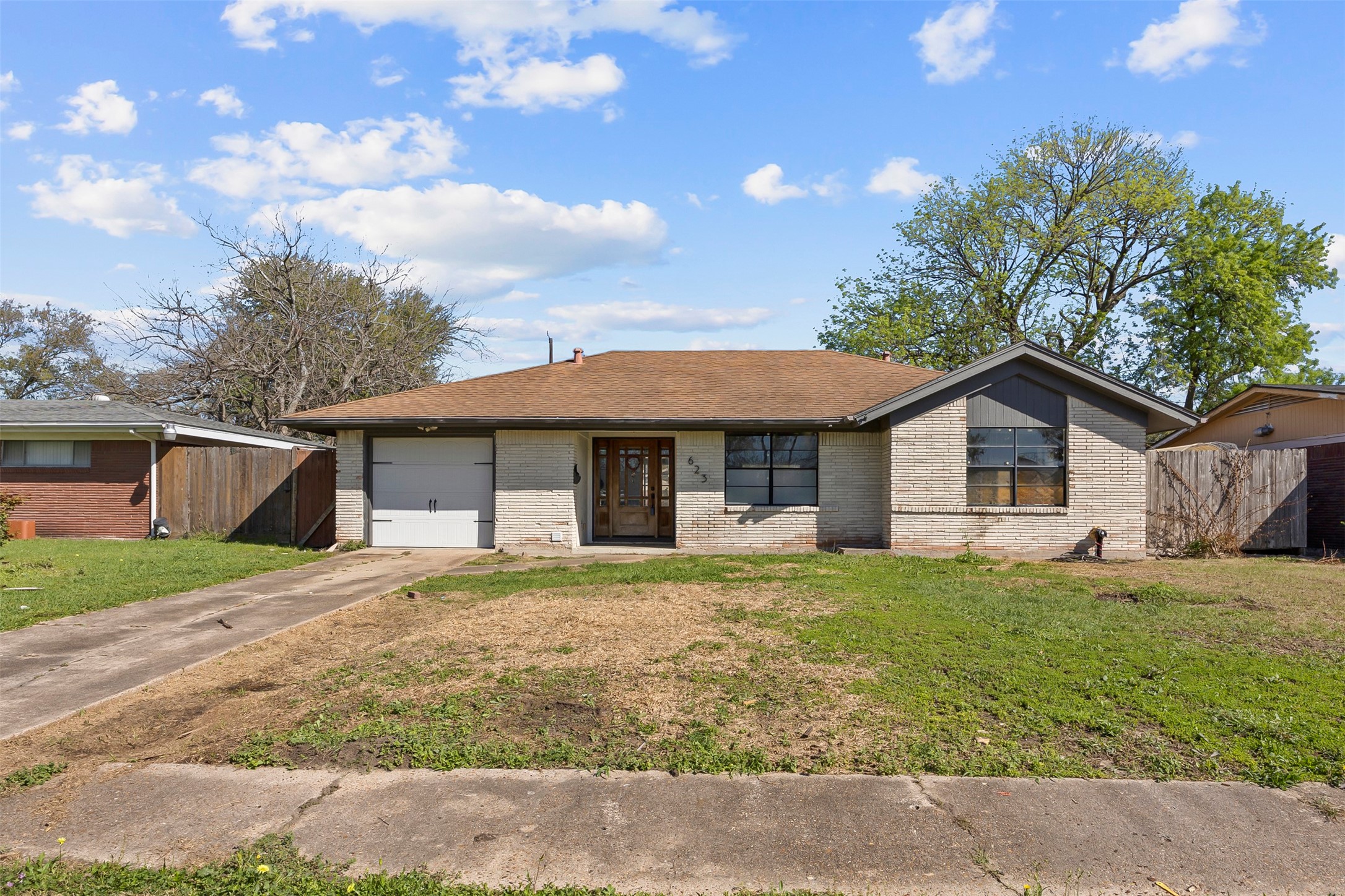 623 Spell Street Houston, TX 77022 - Photo 1 of 30