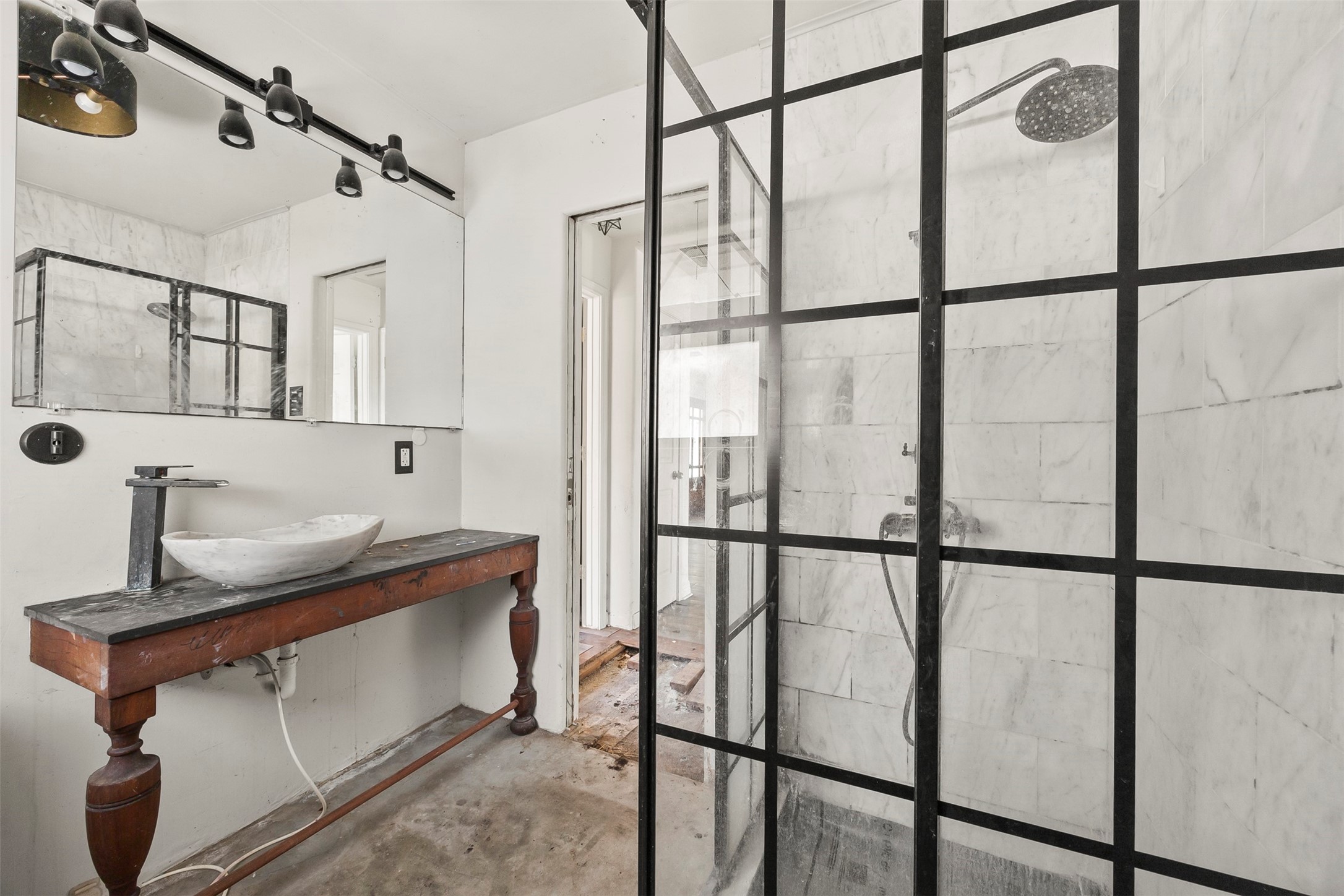 623 Spell Street Houston, TX 77022 - Photo 19 of 30