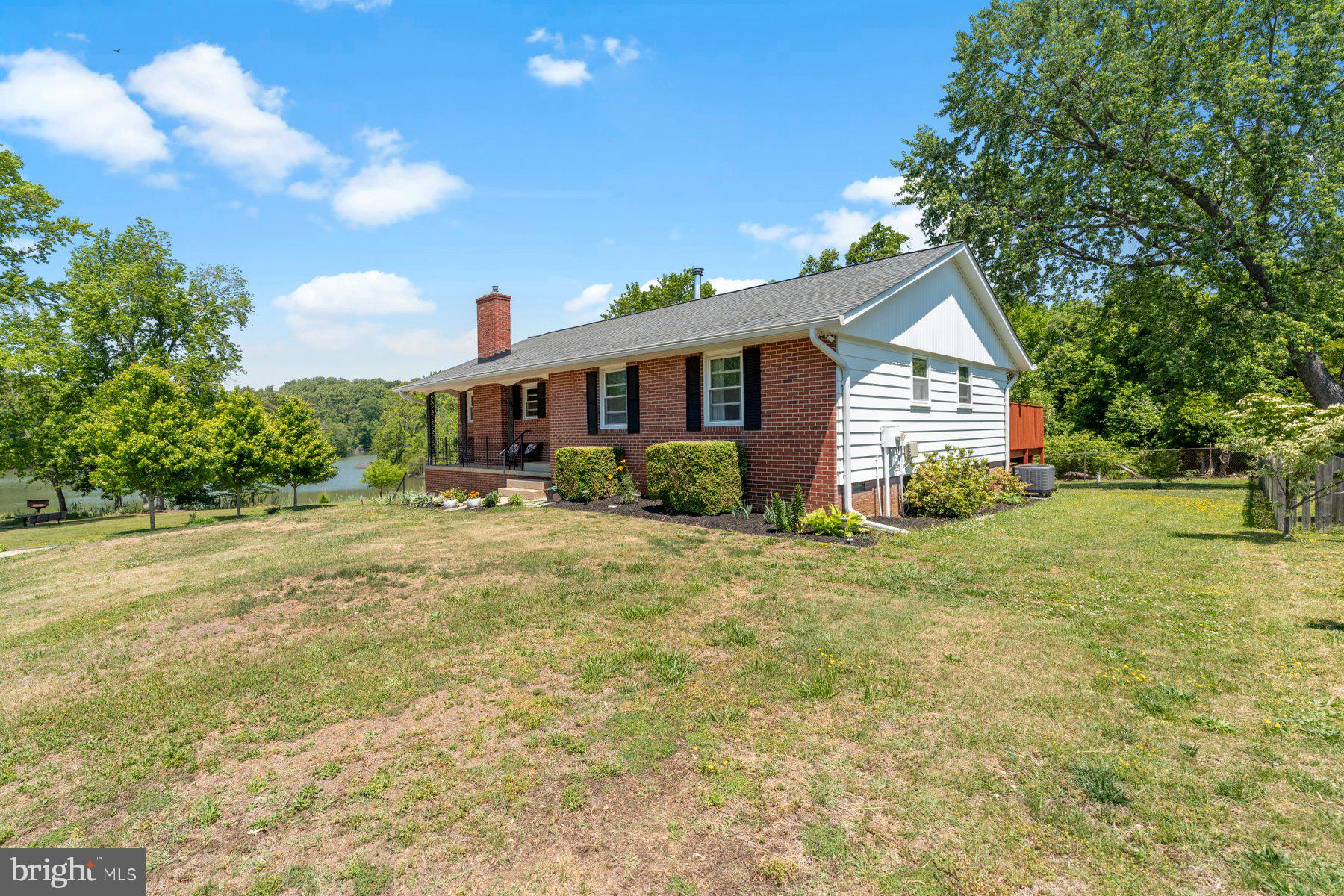1518 Ridgely Drive Edgewater, MD 21037 - Photo 7 of 56 Front