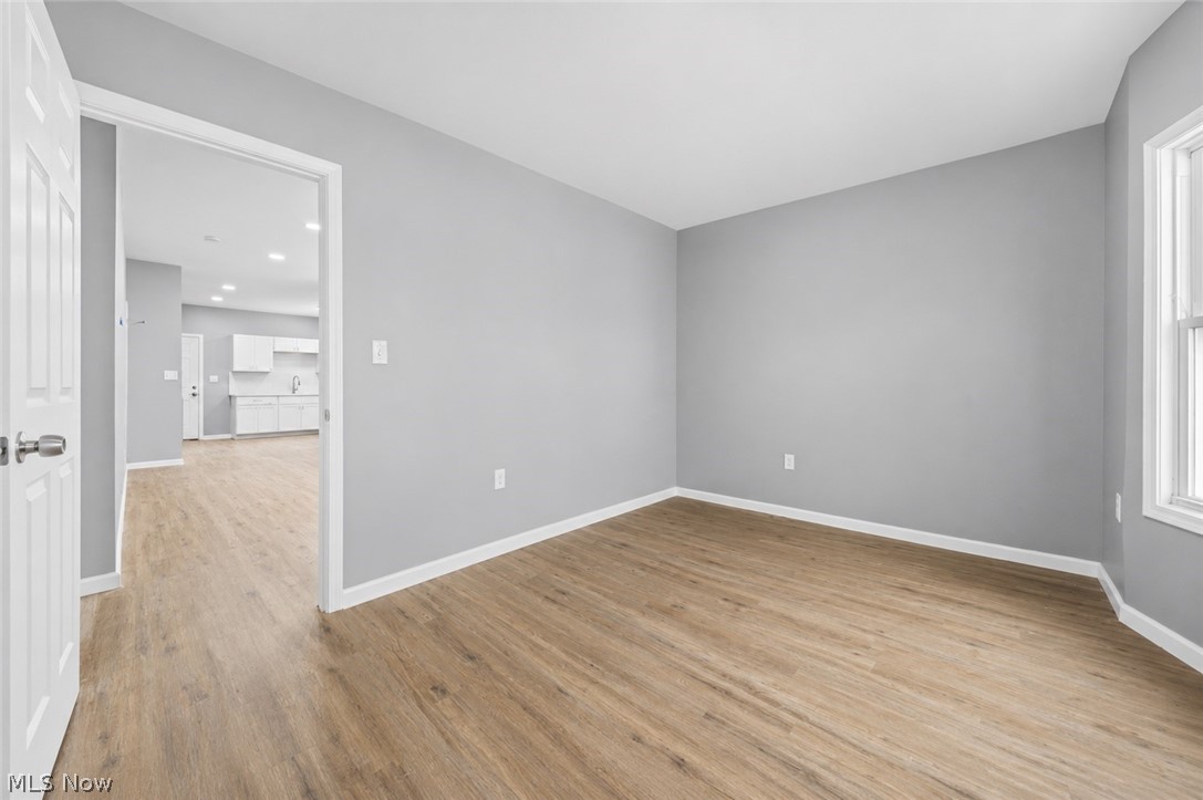 3925 Riverside Avenue Cleveland, OH 44109 - Photo 14 of 48
