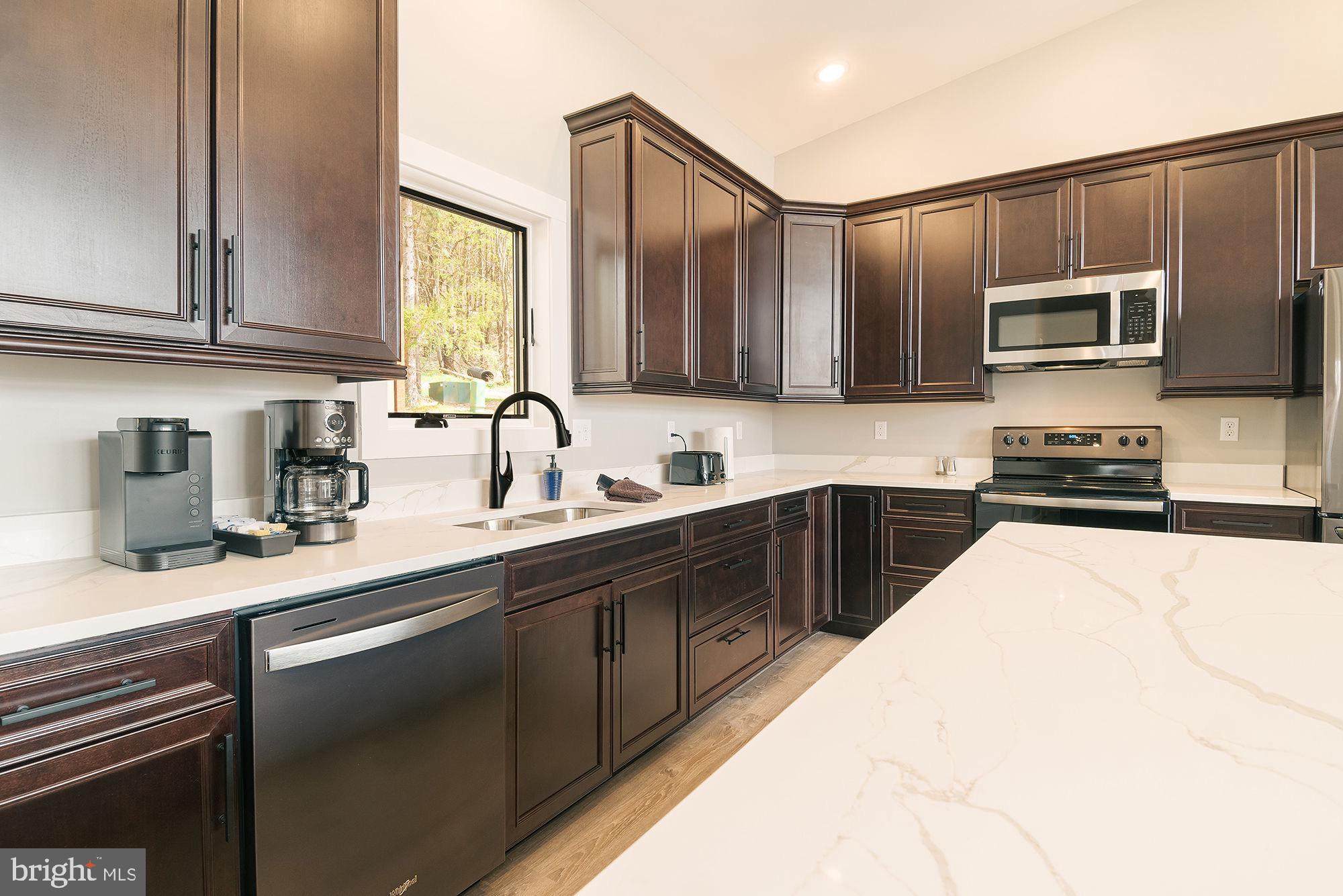 157 Fairgate Road McHenry, MD 21541 - Photo 12 of 66 Gallery Image 12