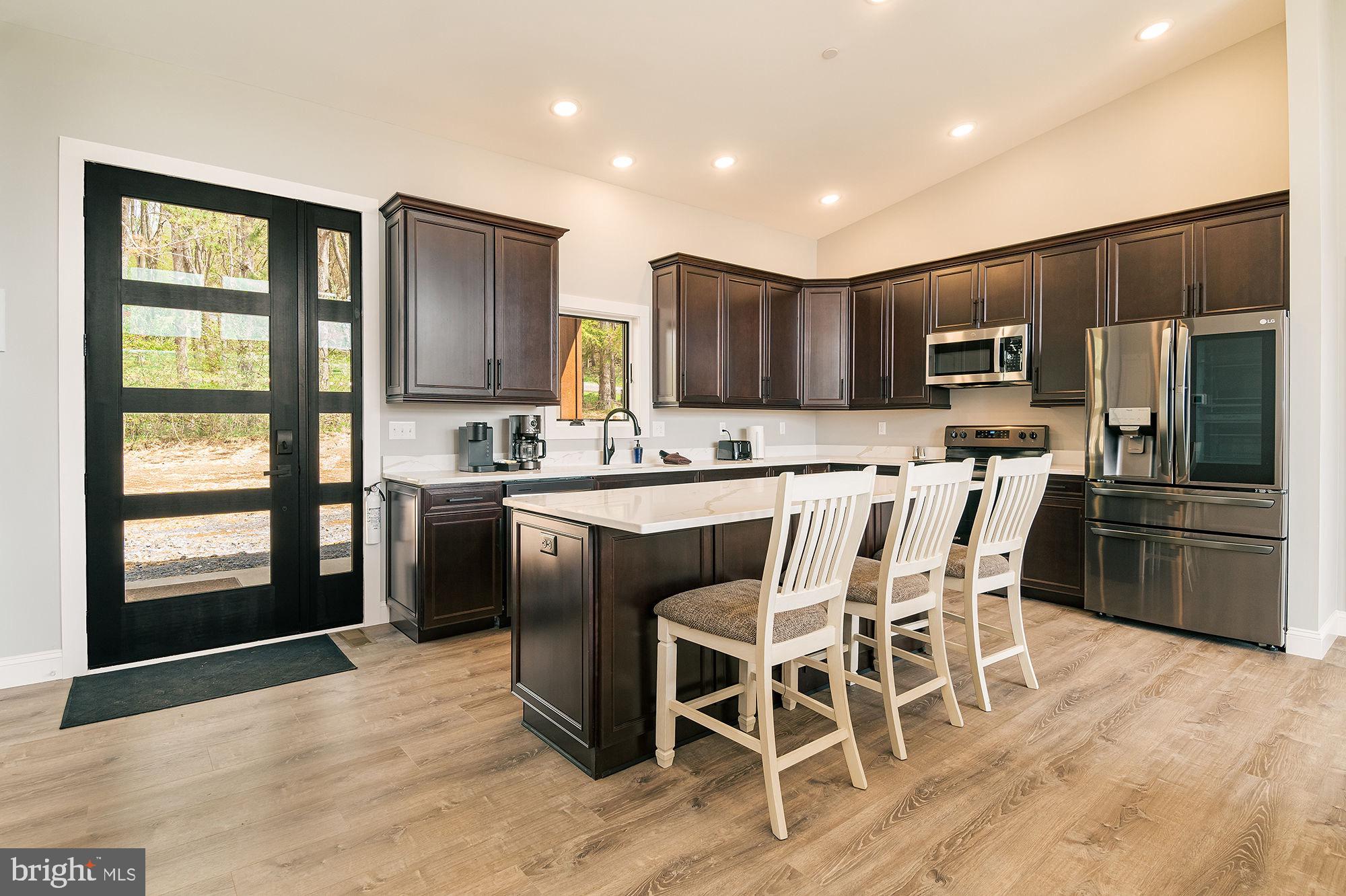 157 Fairgate Road McHenry, MD 21541 - Photo 13 of 66 Gallery Image 13