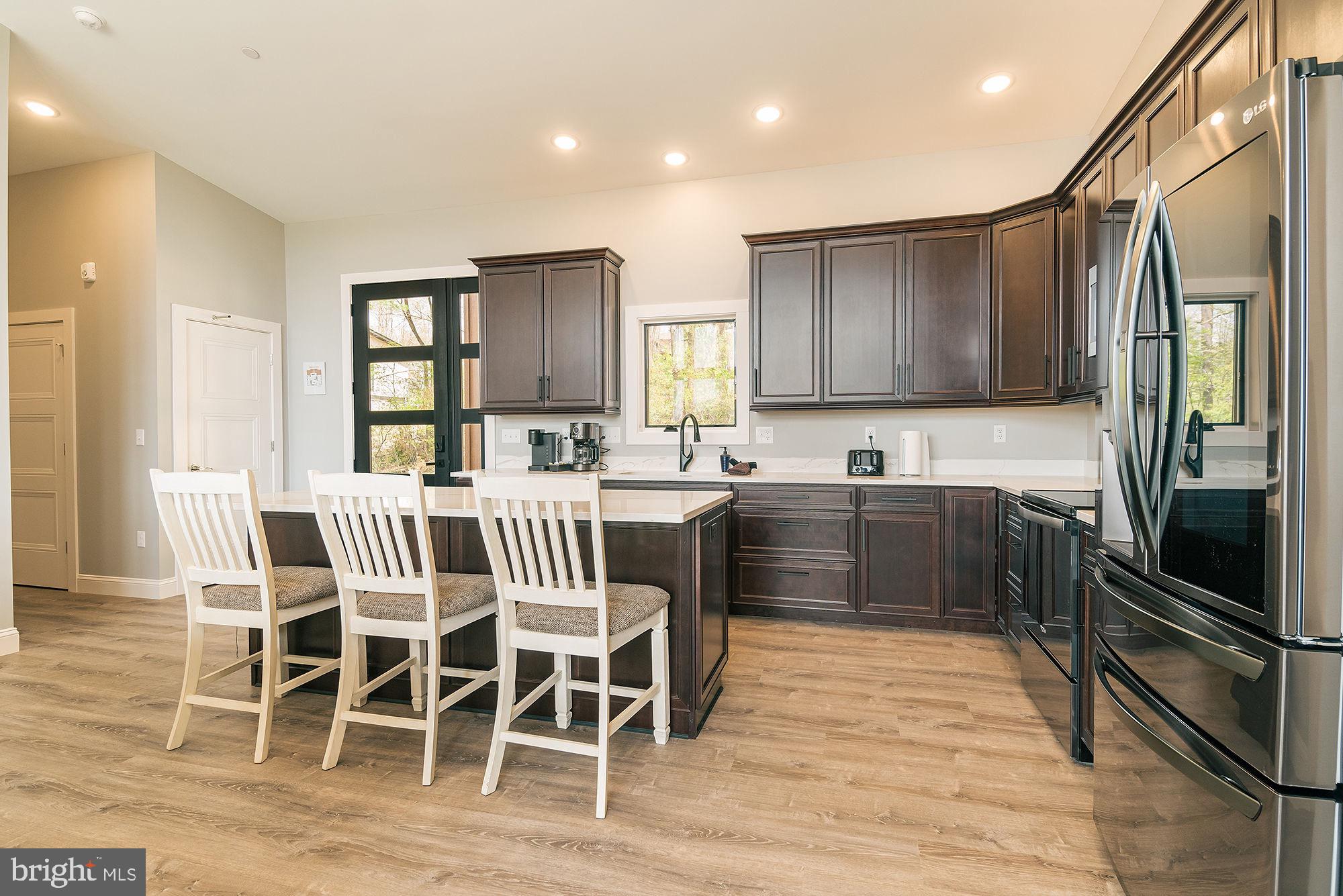 157 Fairgate Road McHenry, MD 21541 - Photo 14 of 66 Gallery Image 14