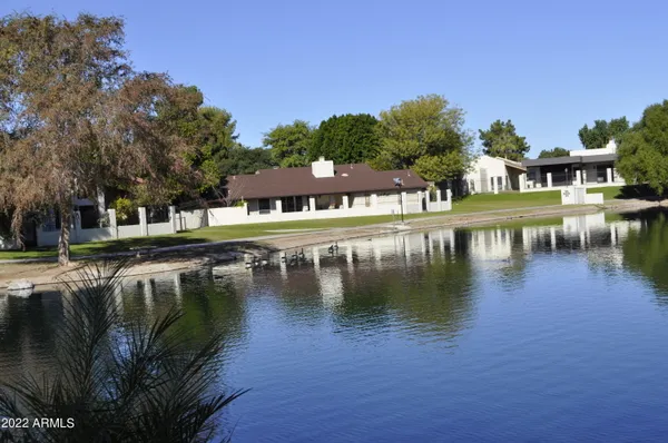 $2,150 | 11032 North 28th Drive, Unit 303, Phoenix, AZ 85029