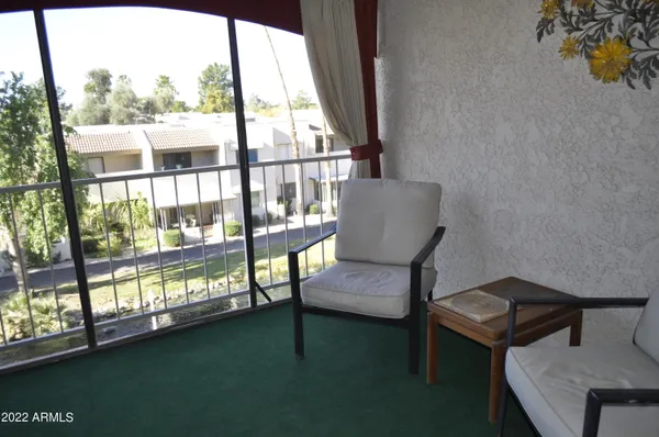 $2,150 | 11032 North 28th Drive, Unit 303, Phoenix, AZ 85029