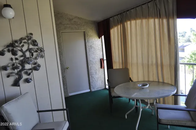 $2,150 | 11032 North 28th Drive, Unit 303, Phoenix, AZ 85029