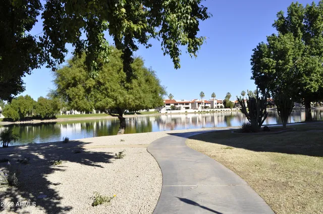 $2,150 | 11032 North 28th Drive, Unit 303, Phoenix, AZ 85029