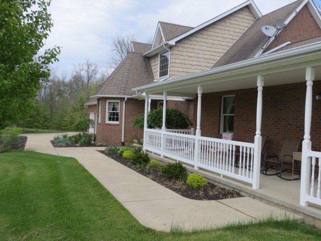 655 Poe Road Bucyrus, OH 44820 - Photo 5 of 36