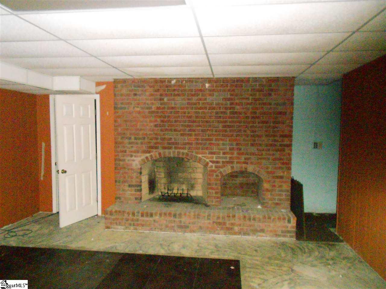 1050 Chinquapin Road Travelers Rest, SC 29690 - Photo 20 of 36 Gallery Image 20