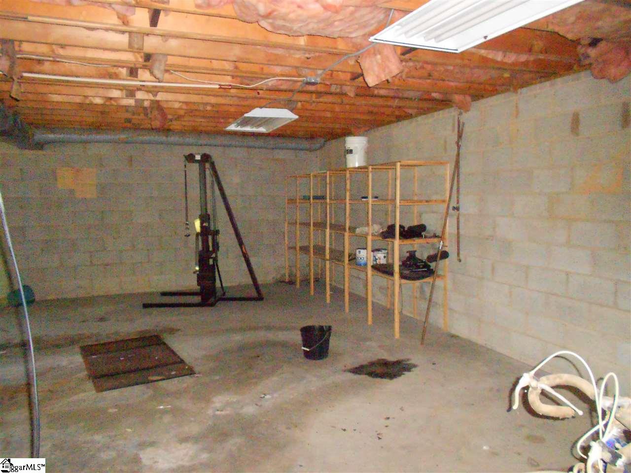 1050 Chinquapin Road Travelers Rest, SC 29690 - Photo 25 of 36 Gallery Image 25