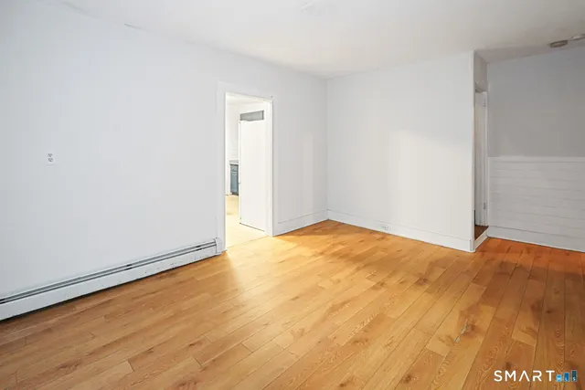 $1,650 | 30 Edgewood Street, Stafford Springs, CT 06076