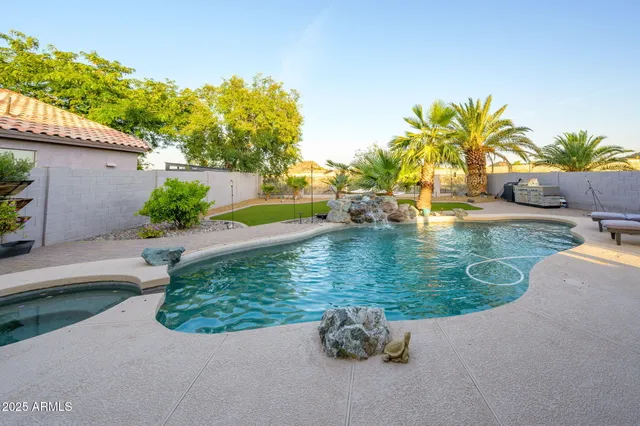 $665,000 | 1723 East Pontiac Drive, Phoenix, AZ 85024