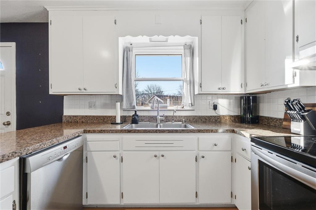 113 West Apache Street Gardner, KS 66030 - Photo 12 of 32