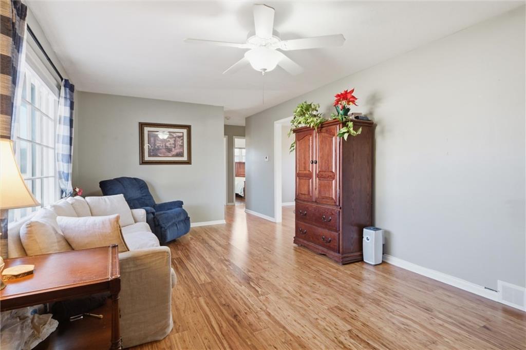 113 West Apache Street Gardner, KS 66030 - Photo 6 of 32