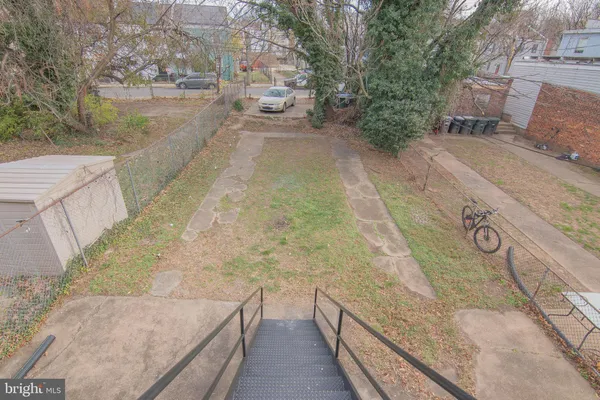 $2,100 | 1629 West Virginia Street Northeast, Unit 3, Washington, DC 20002