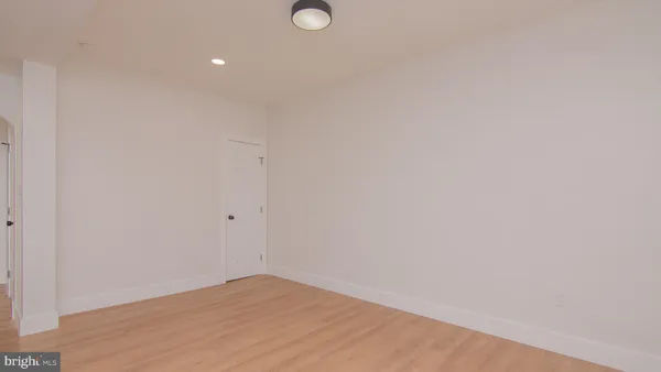 $2,100 | 1629 West Virginia Street Northeast, Unit 3, Washington, DC 20002