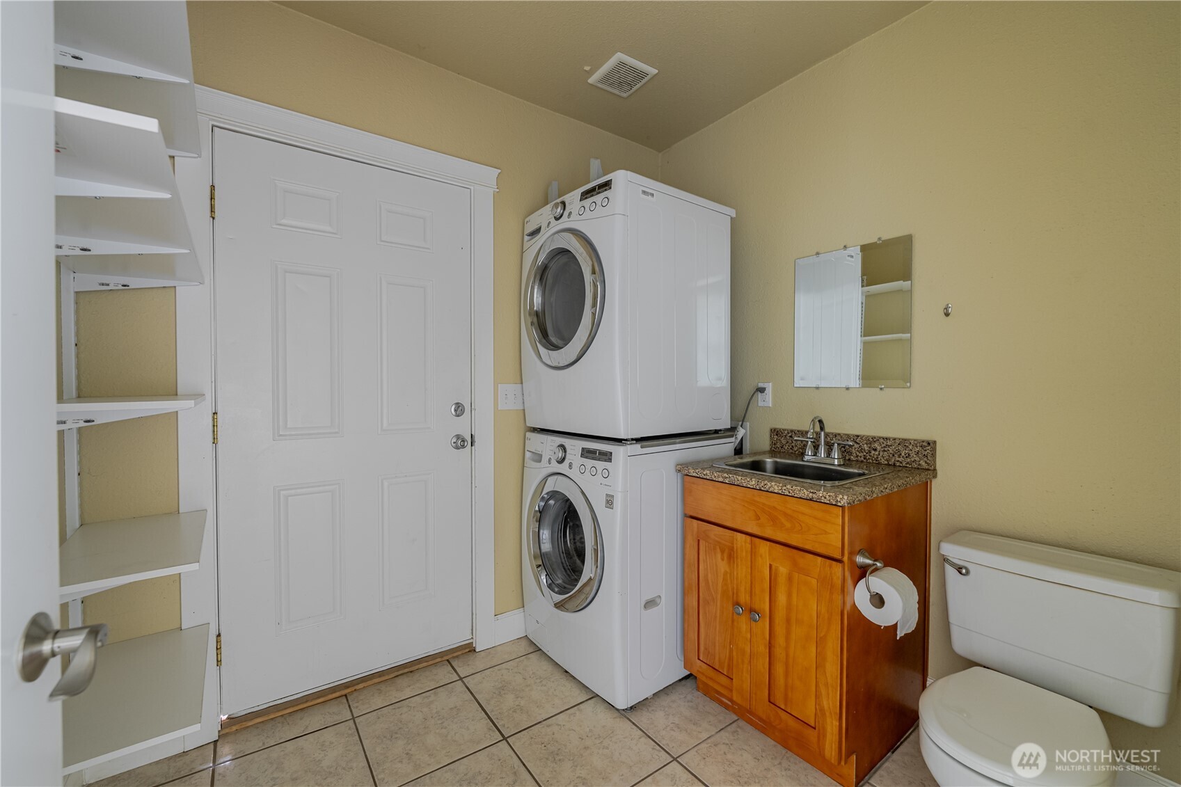 1610 South 23rd Street Tacoma, WA 98405 - Photo 13 of 32