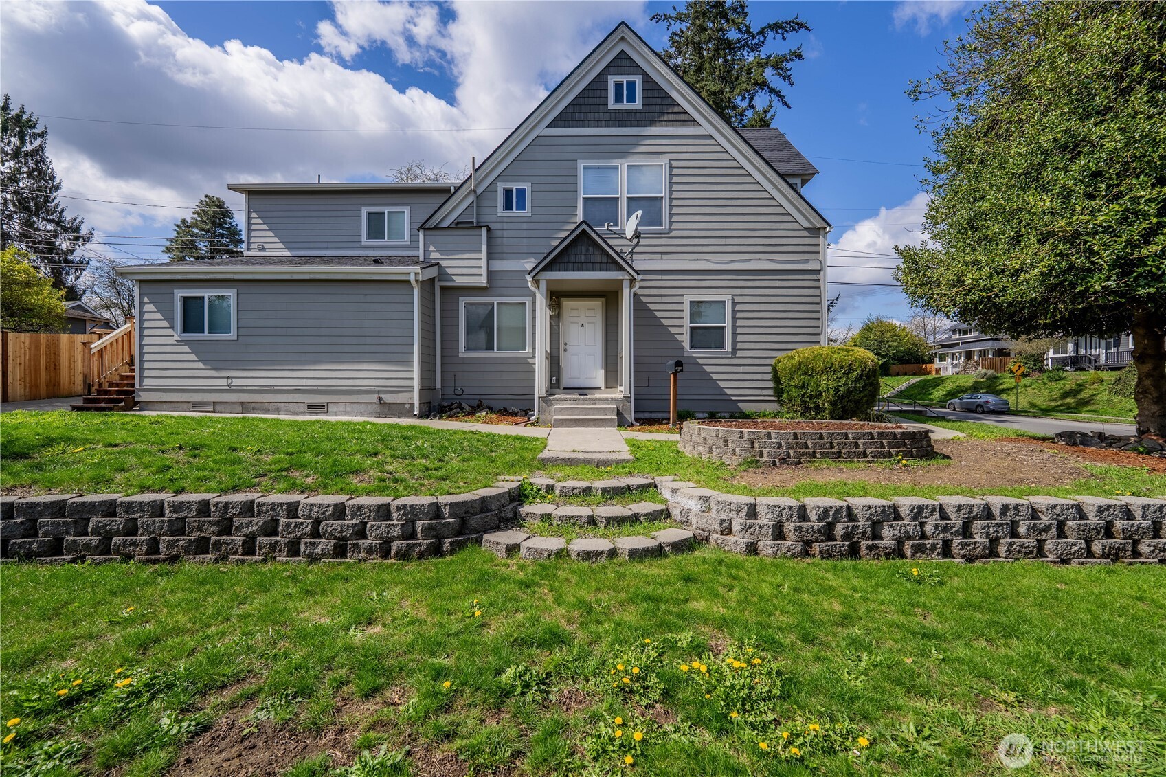 1610 South 23rd Street Tacoma, WA 98405 - Photo 2 of 32