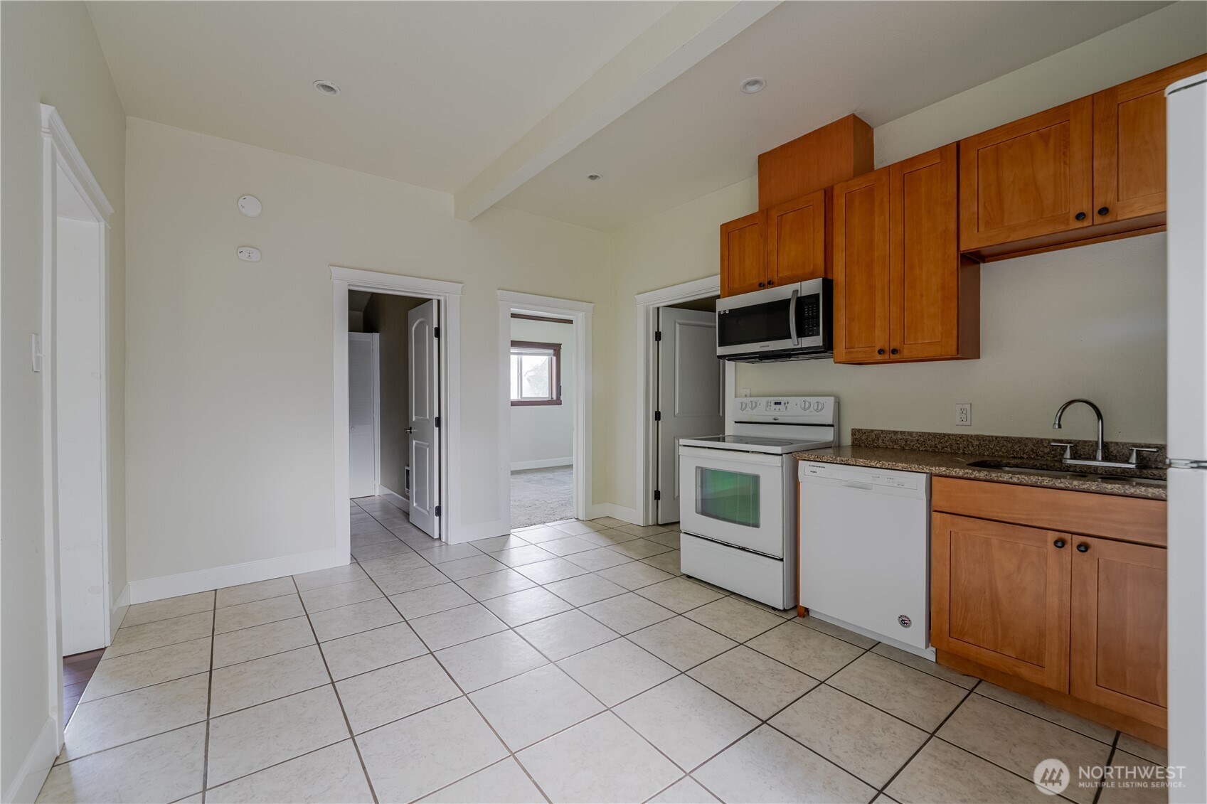 1610 South 23rd Street Tacoma, WA 98405 - Photo 10 of 32