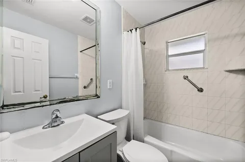 $999,000 | 781 101st Avenue North, Naples, FL 34108