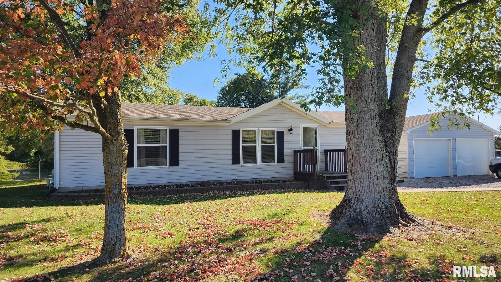 8897 East Meadows Road Dix, IL 62830 - Photo 1 of 72