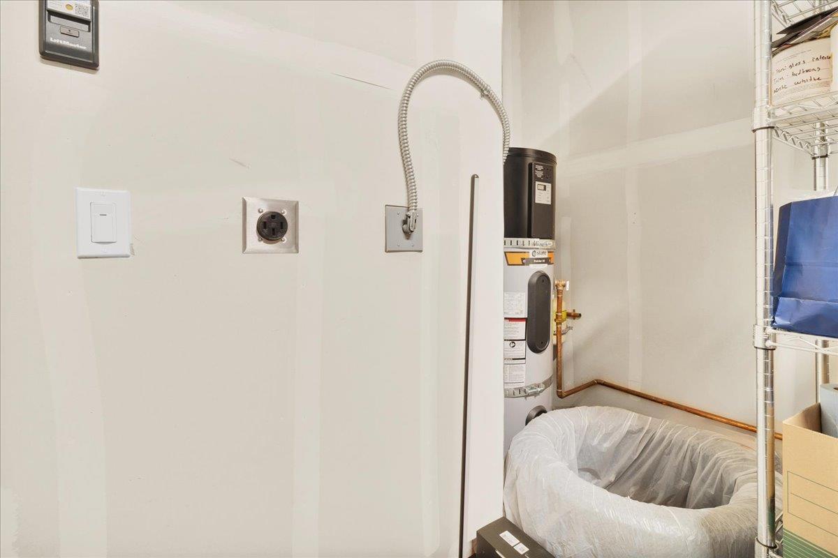 851 Mora Circle Soledad, CA 93960 - Photo 23 of 34