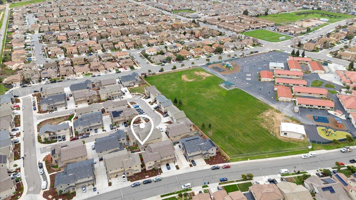 851 Mora Circle Soledad, CA 93960 - Photo 32 of 34