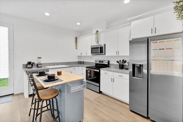 $369,900 | 851 Mora Circle, Soledad, CA 93960