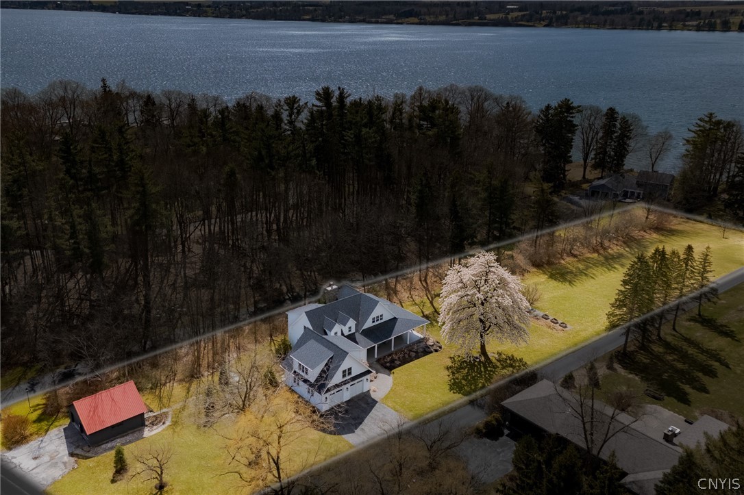 3189 East Lake Road Skaneateles, NY 13152 - Photo 3 of 39
