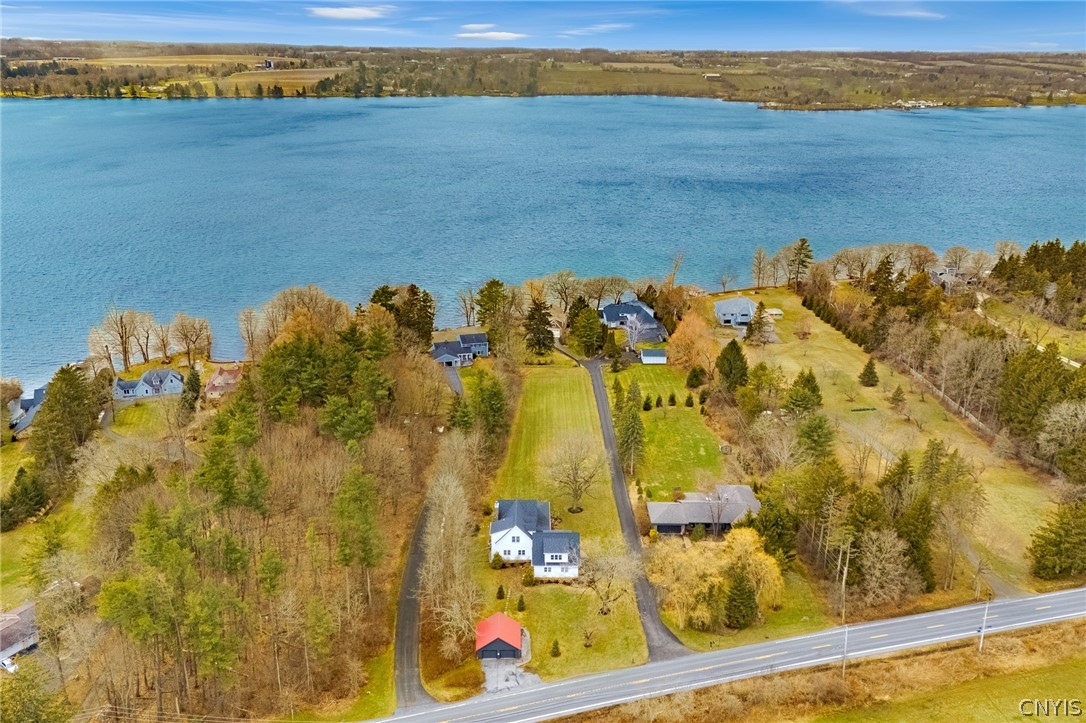 3189 East Lake Road Skaneateles, NY 13152 - Photo 5 of 39