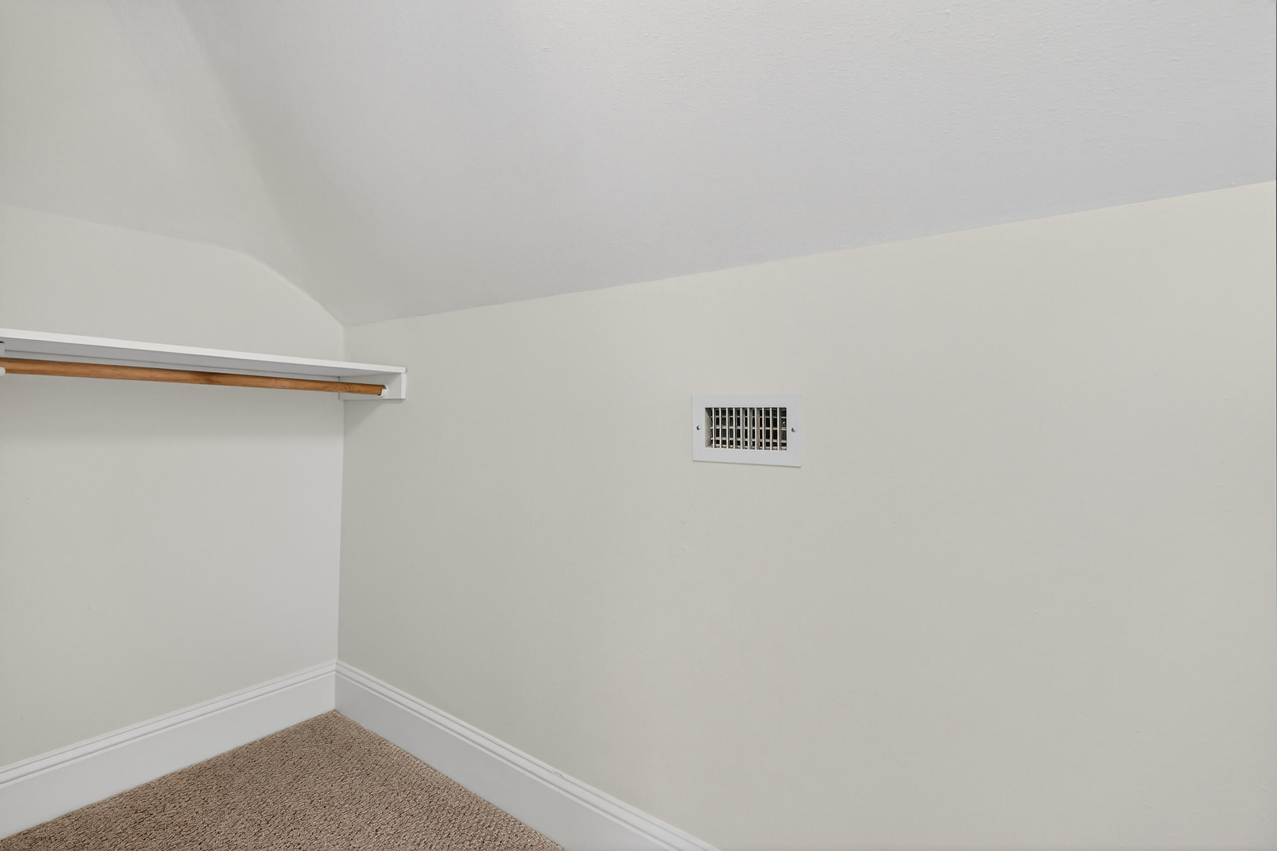 159 7th Street Santa Rosa Beach, FL 32459 - Photo 40 of 53 a view of small space