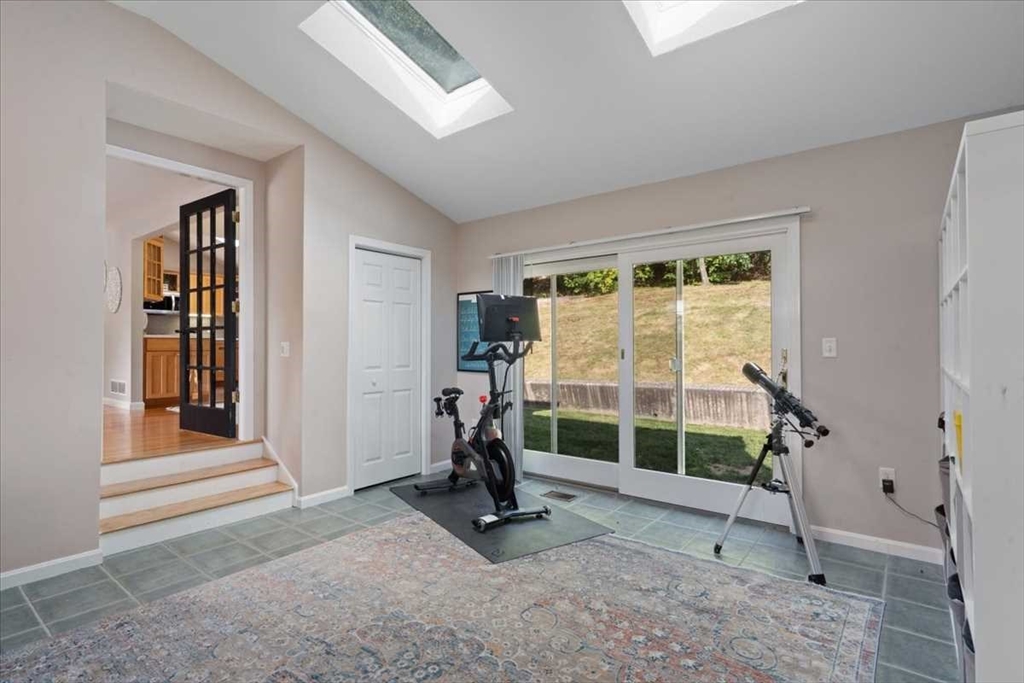 28 Sandini Road Marlborough, MA 01752 - Photo 13 of 35