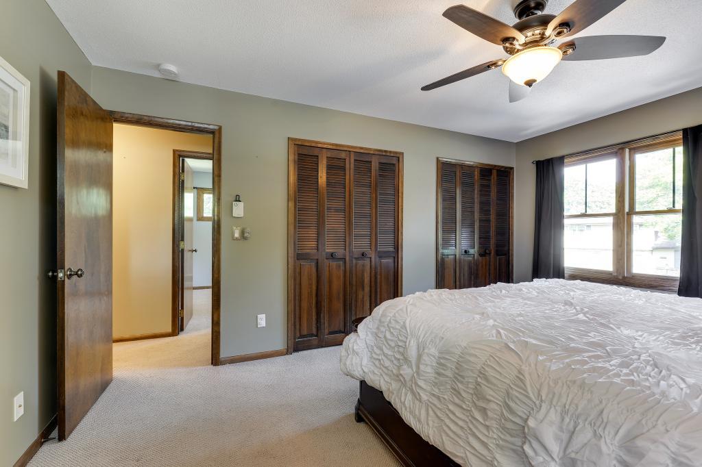 7248 Courtly Road Woodbury, MN 55125 - Photo 22 of 47