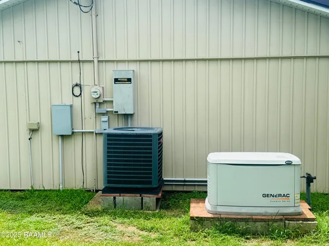 $200,000 | 13932 Navaho Street, Abbeville, LA 70510