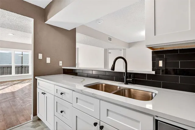 $1,800 | 11460 Audelia Road, Unit 287, Dallas, TX 75243