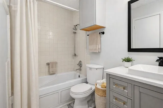 $1,800 | 11460 Audelia Road, Unit 287, Dallas, TX 75243