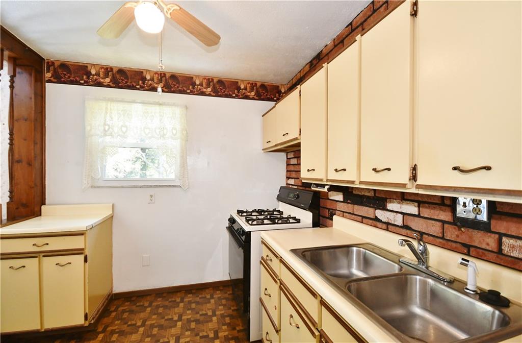 1372 Cavitt Road Monroeville, PA 15146 - Photo 13 of 25 Gallery Image 13